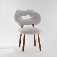 <a href="https://www.galeriegosserez.com/artistes/donnersberg-emma.html">Emma Donnersberg</a> - Cloud Chair Cirrus - Noyer/Ella